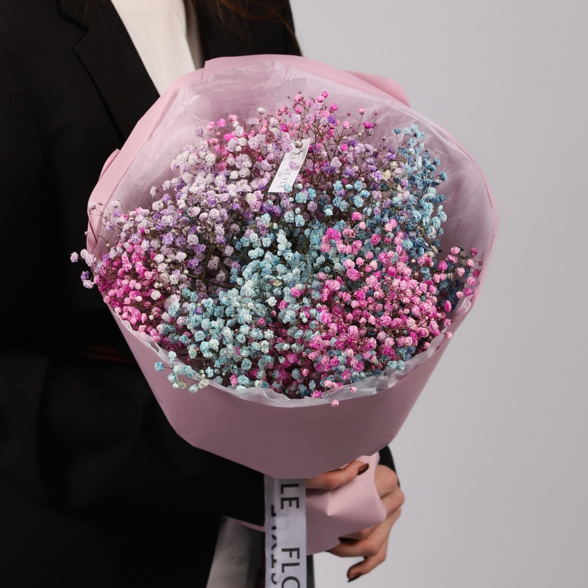 gipsofila raduzhnaya buket 4